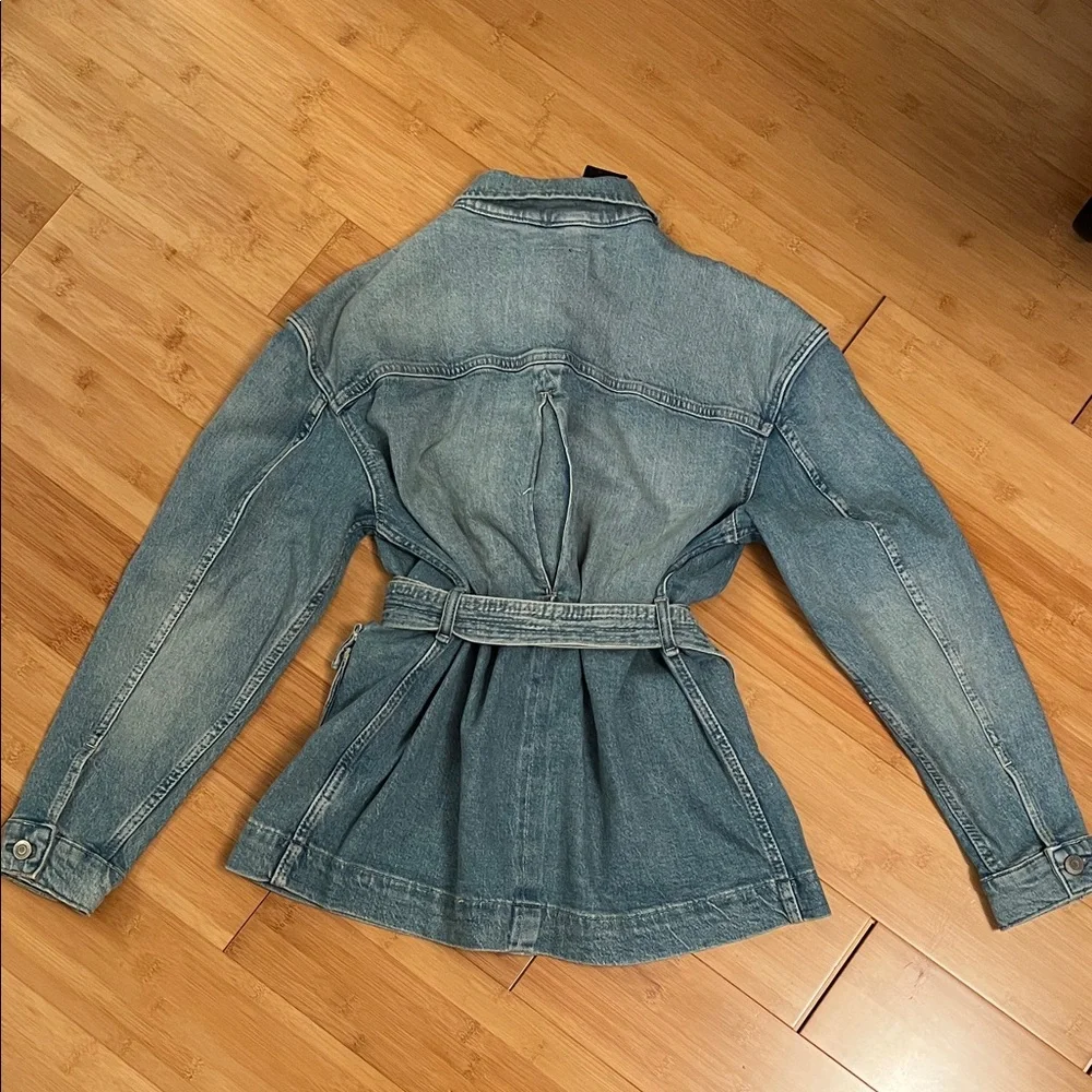 NEW Ralph Lauren Lauren Light  Jean Jacket with Belt and jeans. - Picture 3 of 16